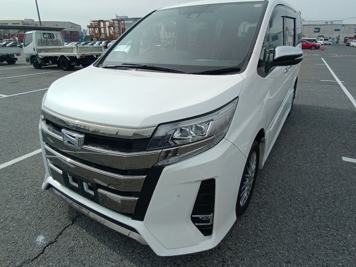 Toyota Esquire
