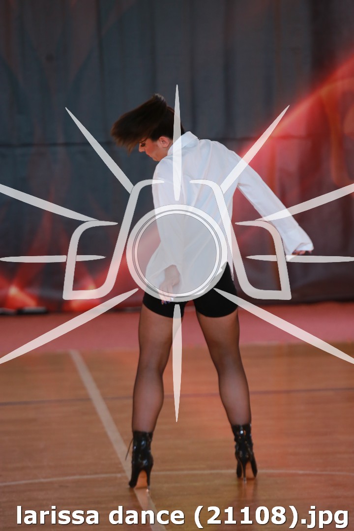larissa dance (21108).jpg