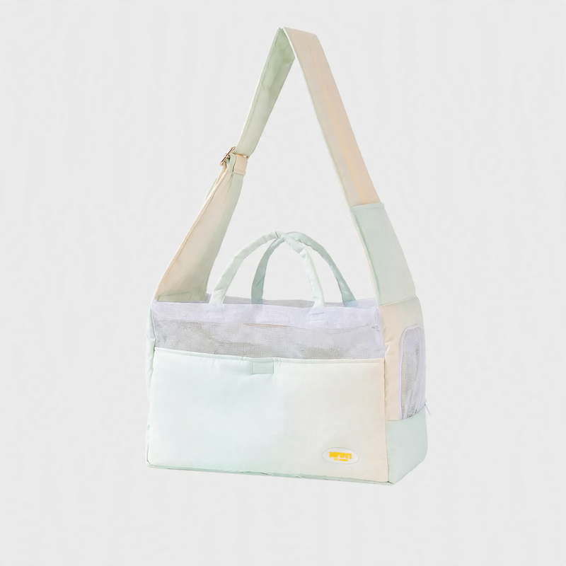 Portable pet carrier with shoulder strap