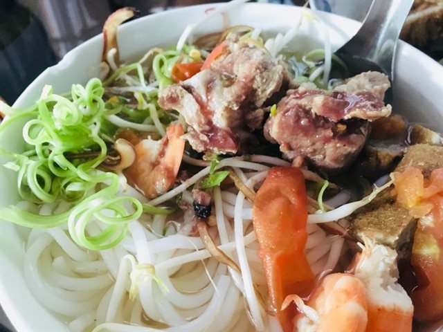 Bánh Canh Mắm Ruốc