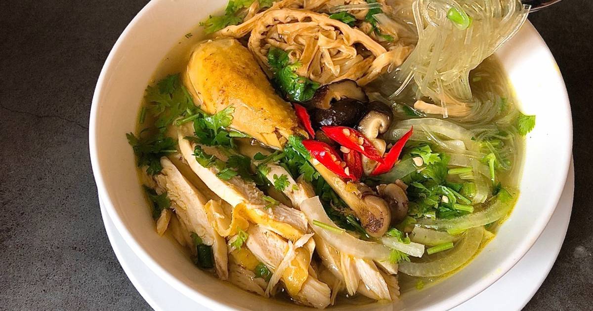 Miến Dong Gà Ta Nấu Với Măng Nứa Đặc Sản Tây Bắc