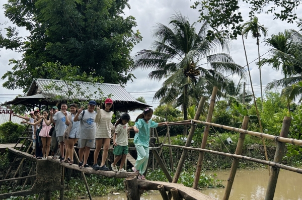 Khám Phá Cồn Sơn: Hành Trình Du Lịch Cộng Đồng Đến Với Ốc Đảo Xanh Tươi Mát