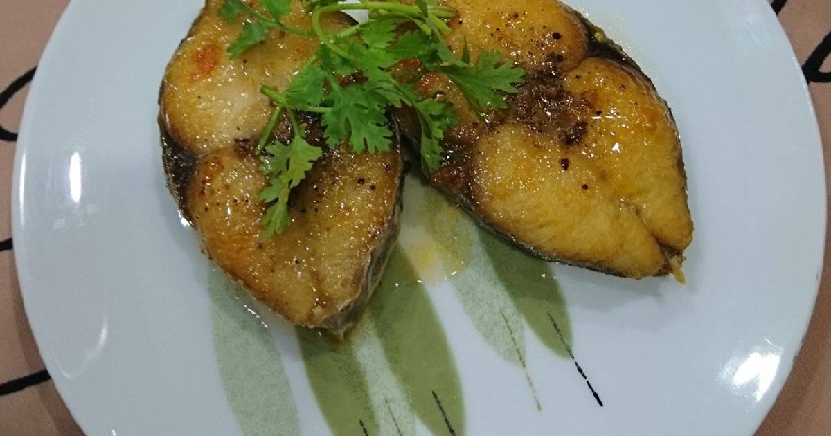 Cá thu chiên sốt cà chua