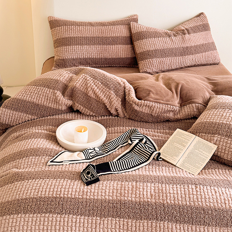 Milk Fiber Bedding Set, 4-piece
