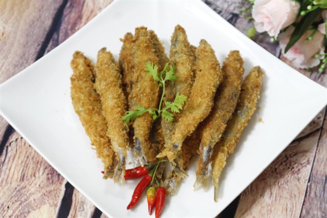Cá Trứng Tẩm Bột Chiên Giòn