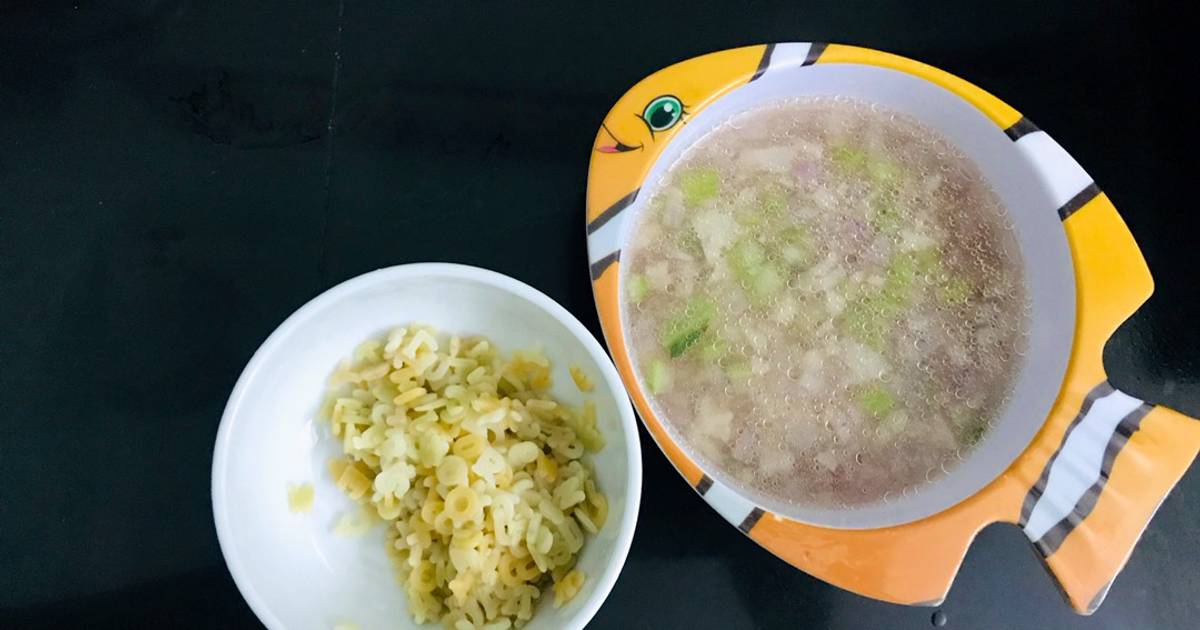 Nui chữ- thịt bò bằm rau củ