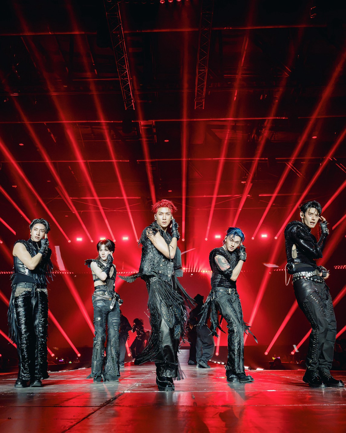“PERSES UNCENSORED CONCERT” ปลดล็อกทุกตัวตนแบบไม่มีกั๊ก!  5 หนุ่ม PERSES โชว์ศักยภาพรอบด้าน จัดเต็มทุกโชว์สุดพลัง เปิดทุกมุมที่ไม่เคยเห็น ภาพที่ 19