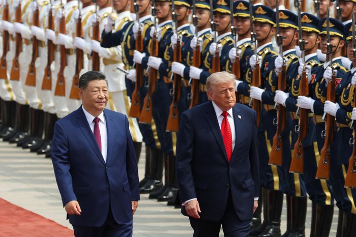 Cận cảnh Trung Quốc bắn 21 loạt đại bác chào đón Tổng thống Trump - Tạp chí Tri thức