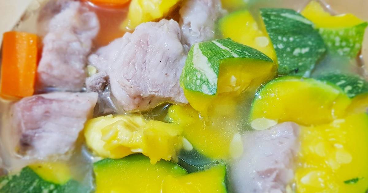 Canh sườn bí non cà rốt