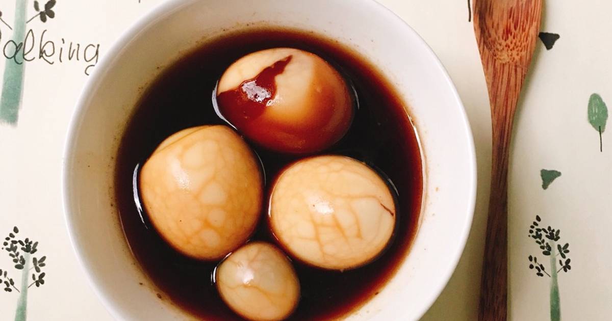 Chè Trứng Hồng Trà Vân Đá