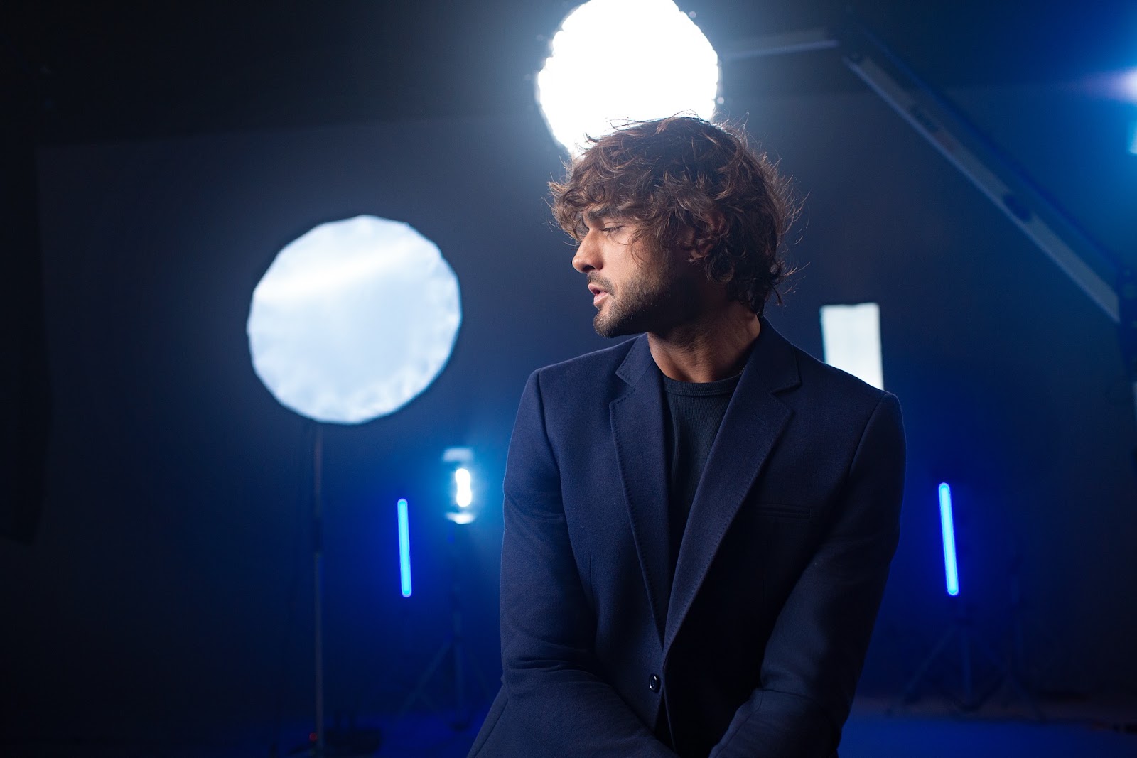 Marlon Teixeira em ensaio fotografico da campanha RARO