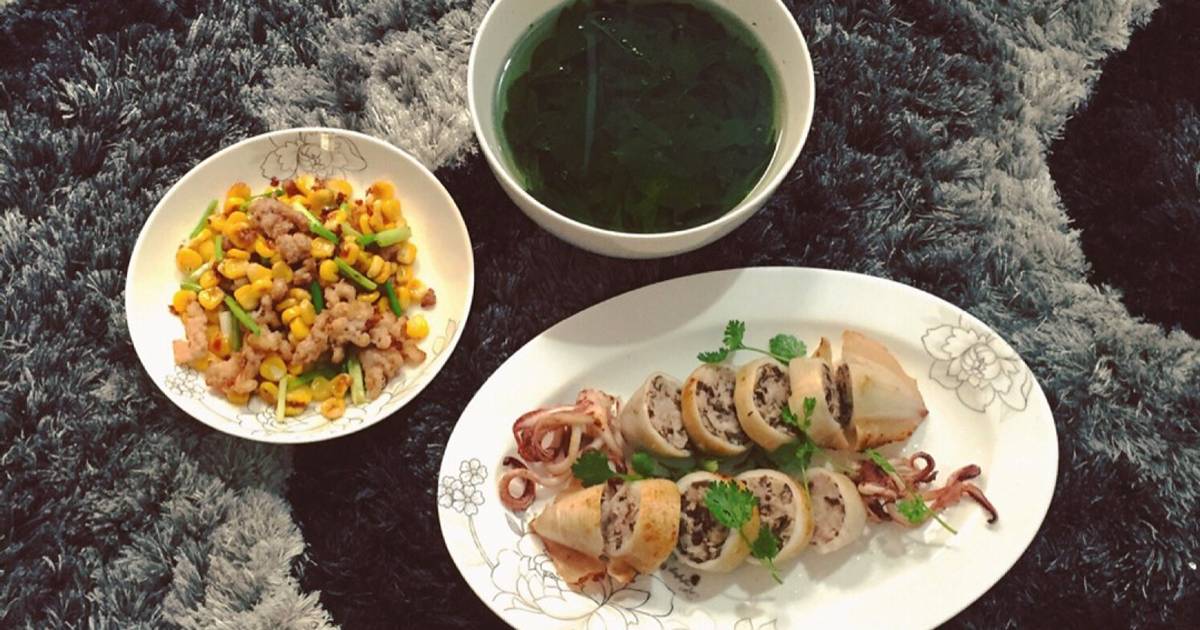 Mực ống dồn thịt chiên Thịt băm xào ngô ngọt