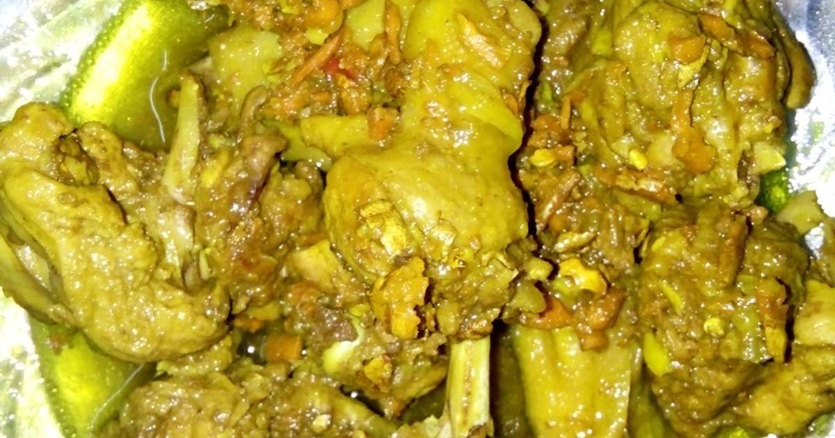 Vịt kho nghệ