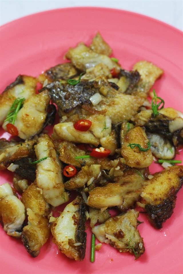 Cá Rô Phi Chiên Mắm