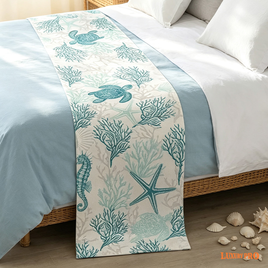 Universal-Size Bed Runner