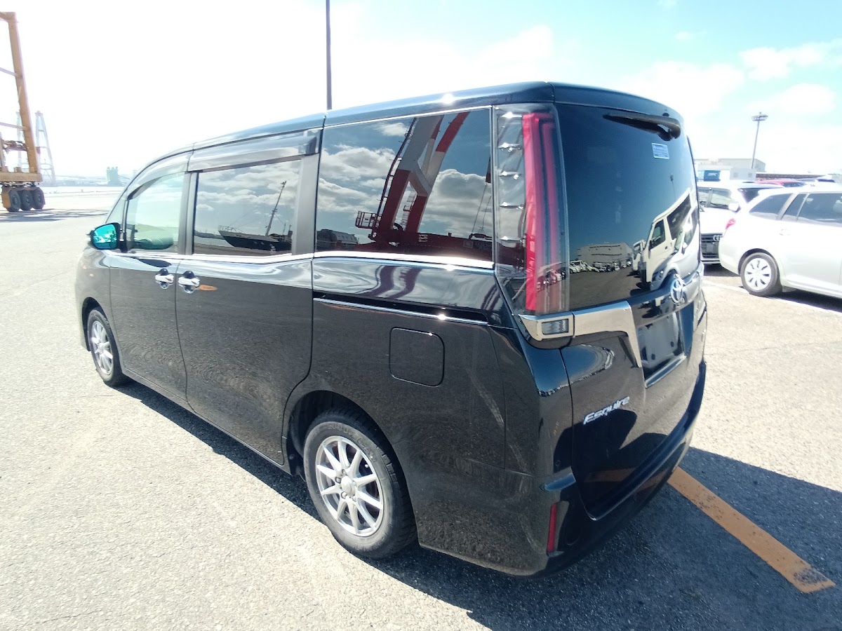 Toyota Esquire