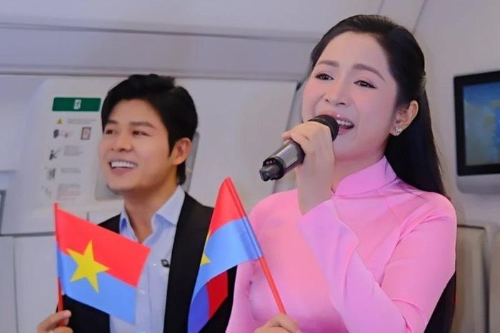 Chuyến bay đặc biệt của Nguyễn Văn Chung, Duyên Quỳnh trong ngày 30/4 - Báo Tiền Phong
