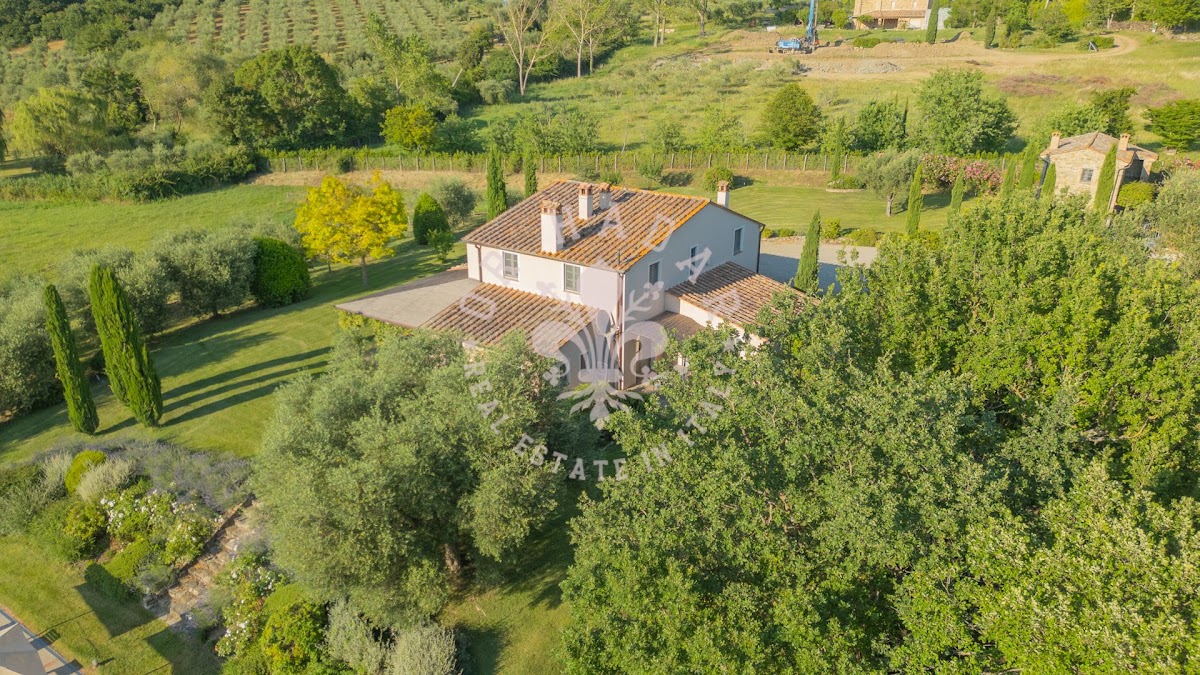 פודרה קמפו דלי אמטי (Podere Campo degli Amati) — 8