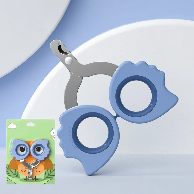 Nail clipper for cats and dogs