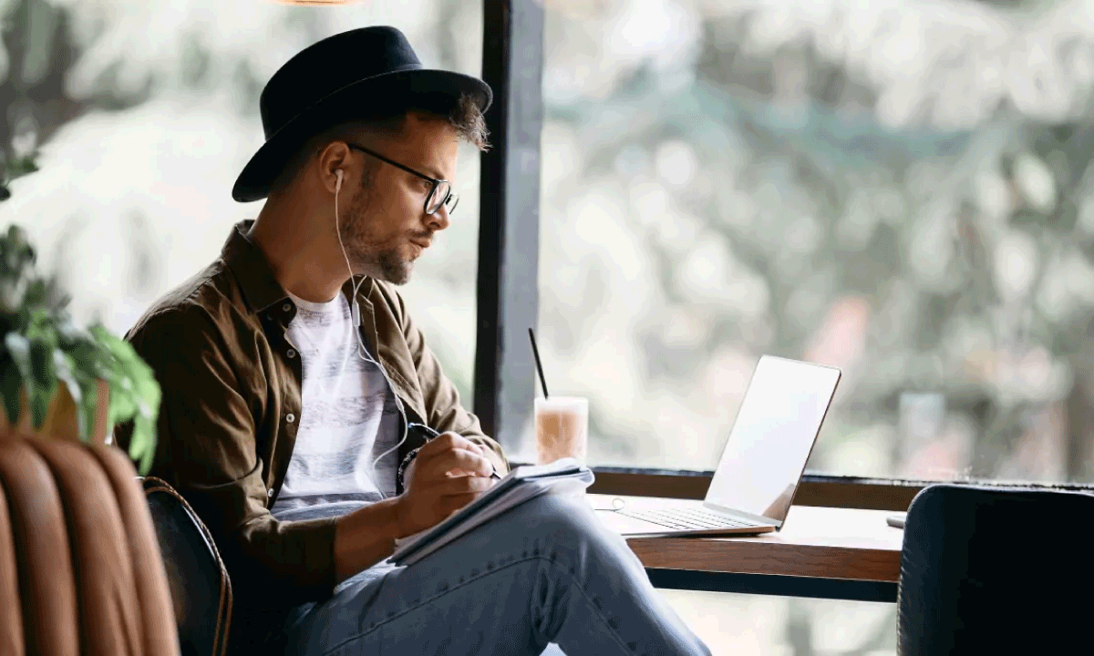 E-learning de idiomas que transforma la educación y la preparación profesional