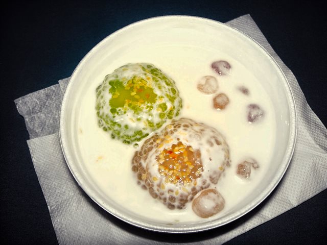 Bánh Bột Báng Nhân Đậu Xanh