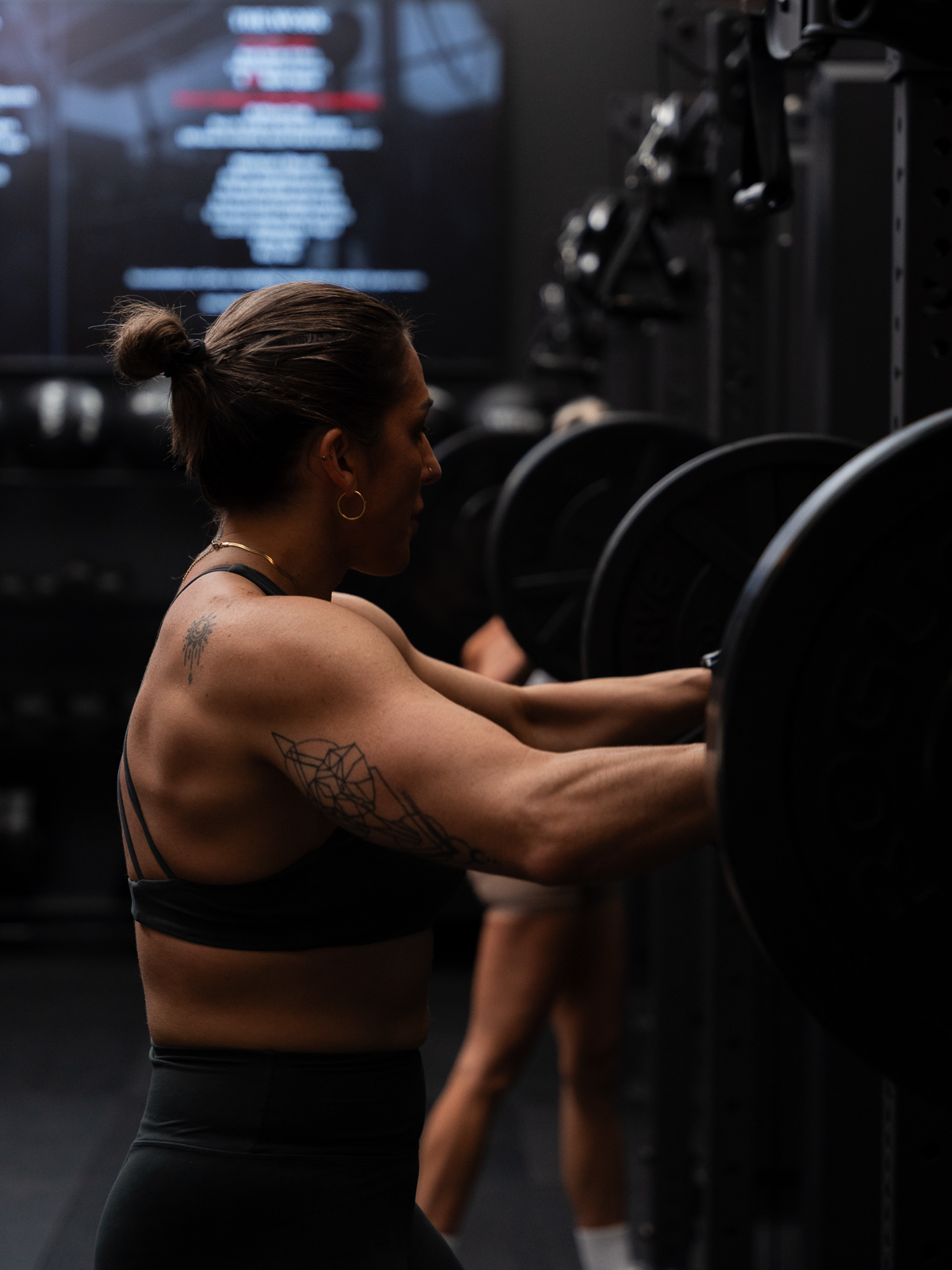 Strength class in the gym at Grind Burleigh Heads