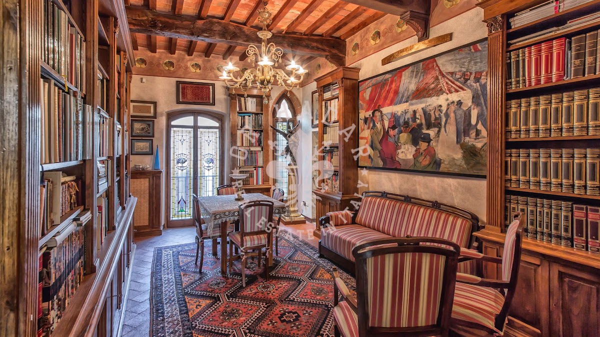 קסטלו דלי סטנדארדי (Castello degli Stendardi) — 21