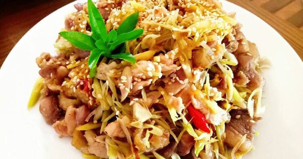 Gà xào sả ớt