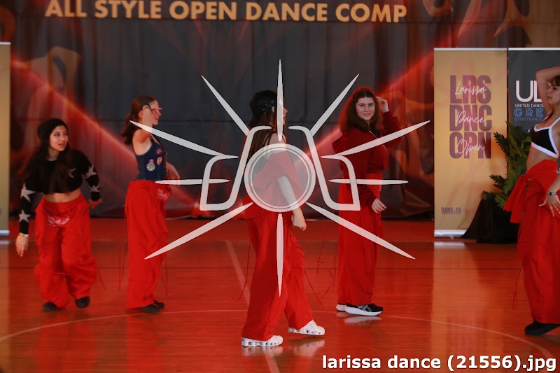 larissa dance (21556).jpg