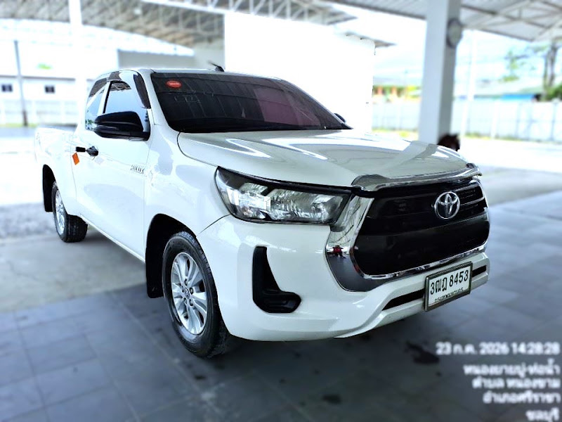 TOYOTA HILUX REVO