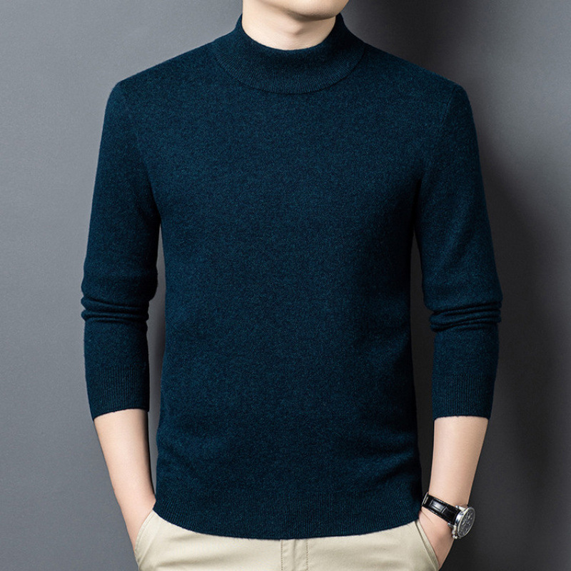 Feingestrickter Pullover mit Stehkragen