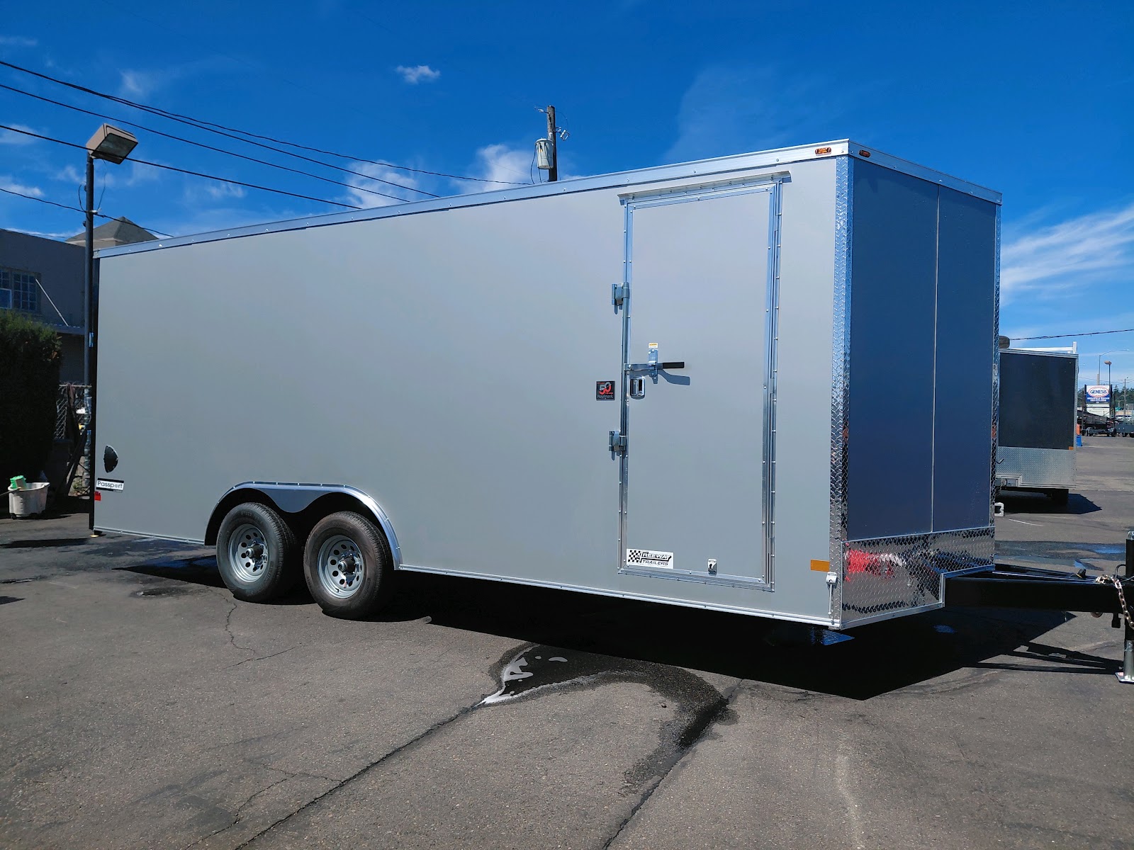 Passport Deluxe Enclosed Cargo