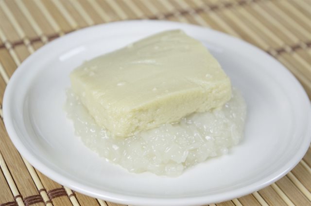 Xôi Nếp Và Trứng Sữa