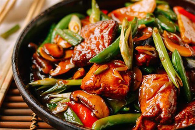 Đậu Hũ Sốt Nấm Rau Củ