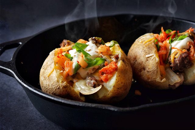 Khoai Tây Nướng Thịt Bò Phô Mai
