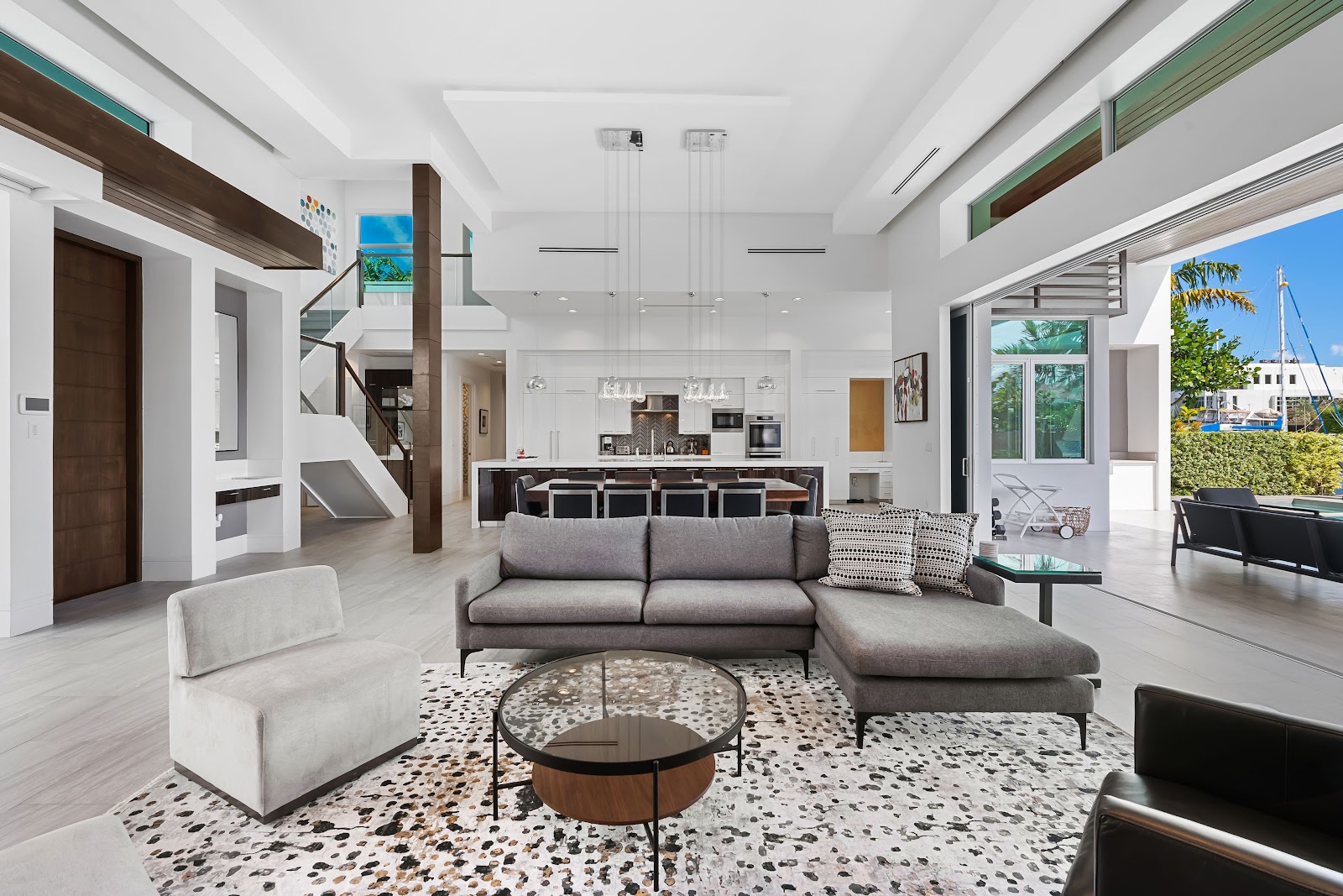 Fort Lauderdale, Florida, USA — 5-Bed Villa With Hot Tub 2