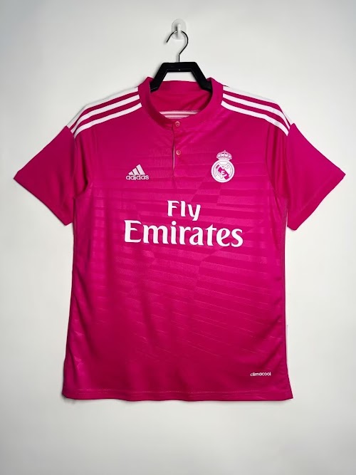 Equipación de visitante del Real Madrid 2014-15.jpeg
