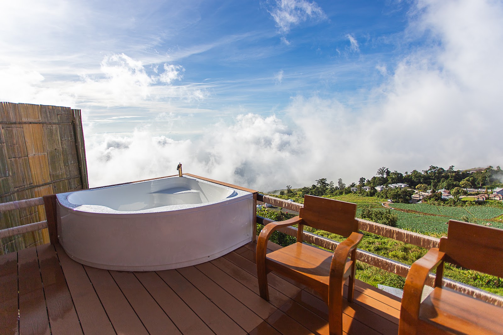 ทะเลหมอกยามเช้า