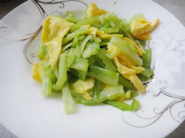 Khổ Qua Xào Trứng Đơn Giản