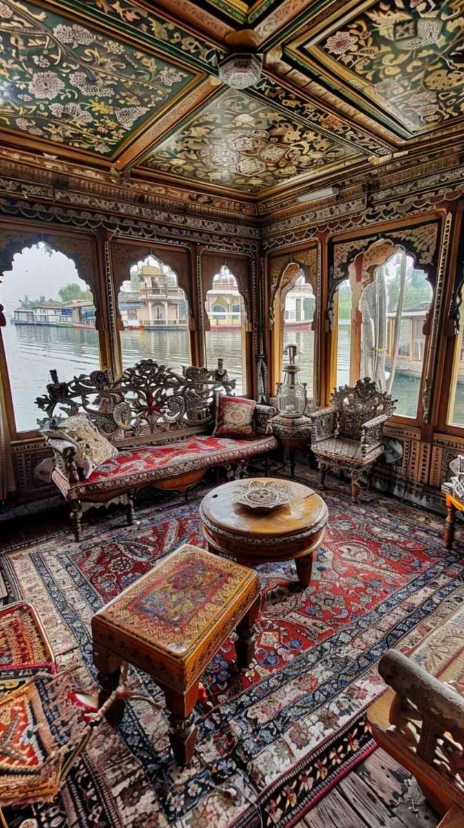 Luxury Houseboat