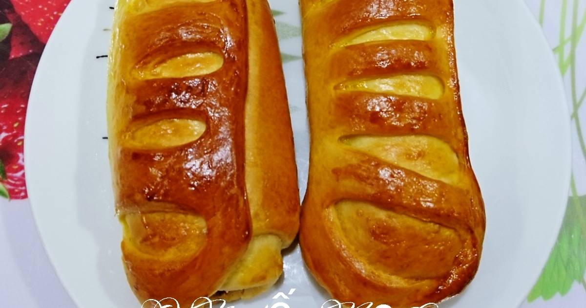 Bánh mì mềm nhân thịt băm patê
