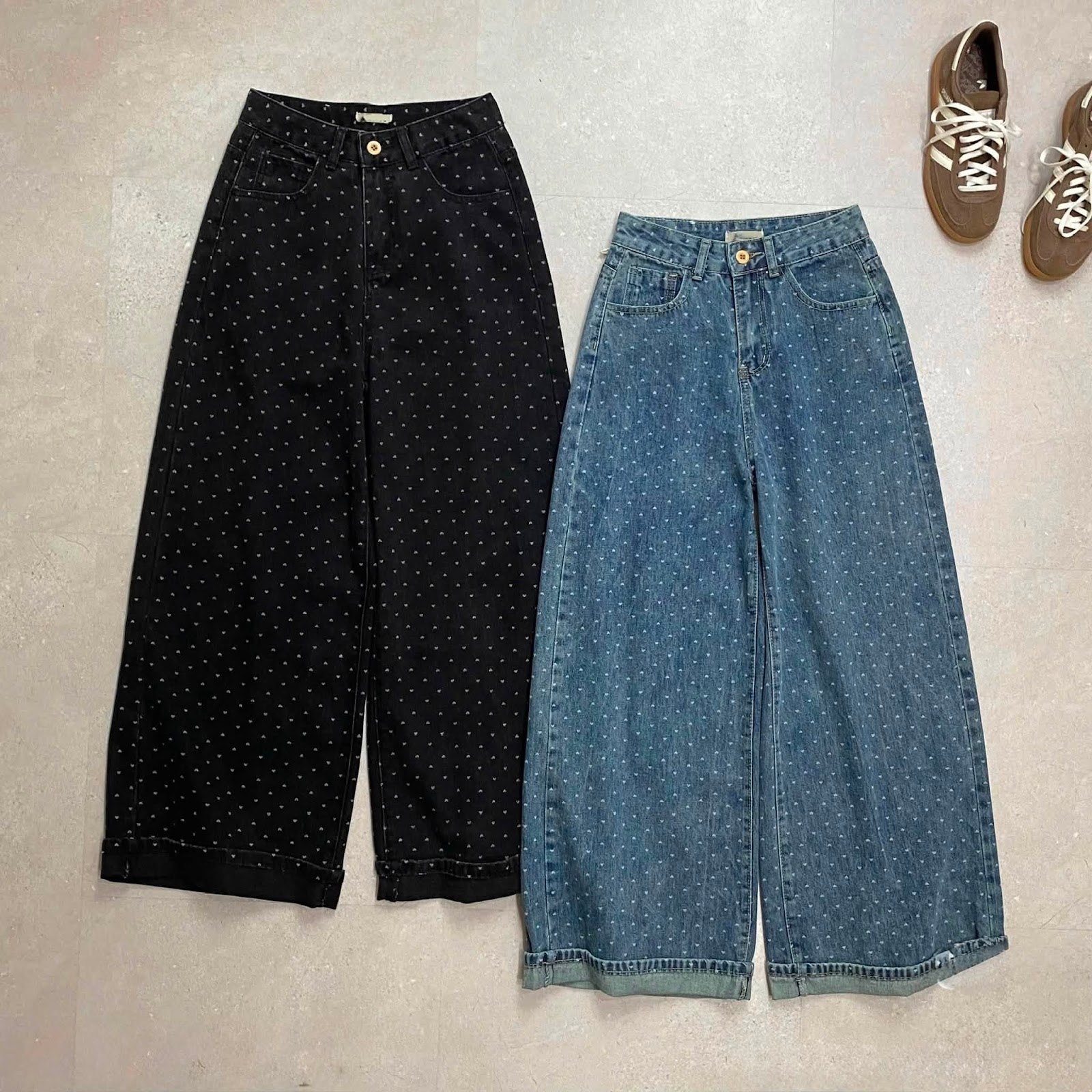 quần jean ống rộng in hình tim lật lai XONXEN SHOP 81186 – Image 3