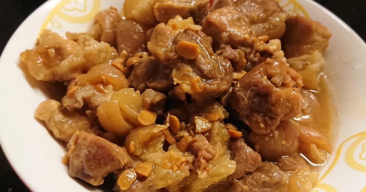 Bắp giò heo nấu tương đậu