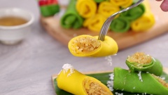 Bánh Cuộn Dừa