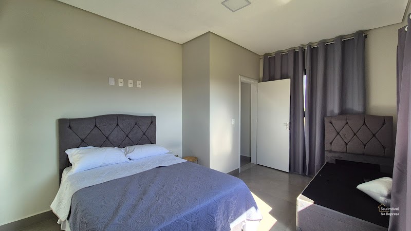 Foto 8 de Casa com 7 suítes, 2.000m² de terreno, vista para a represa à venda no Riviera de Santa Cristina XIII