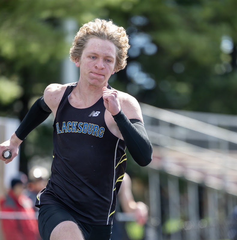 Photo from HS: Track & Field of Fenton Tracy