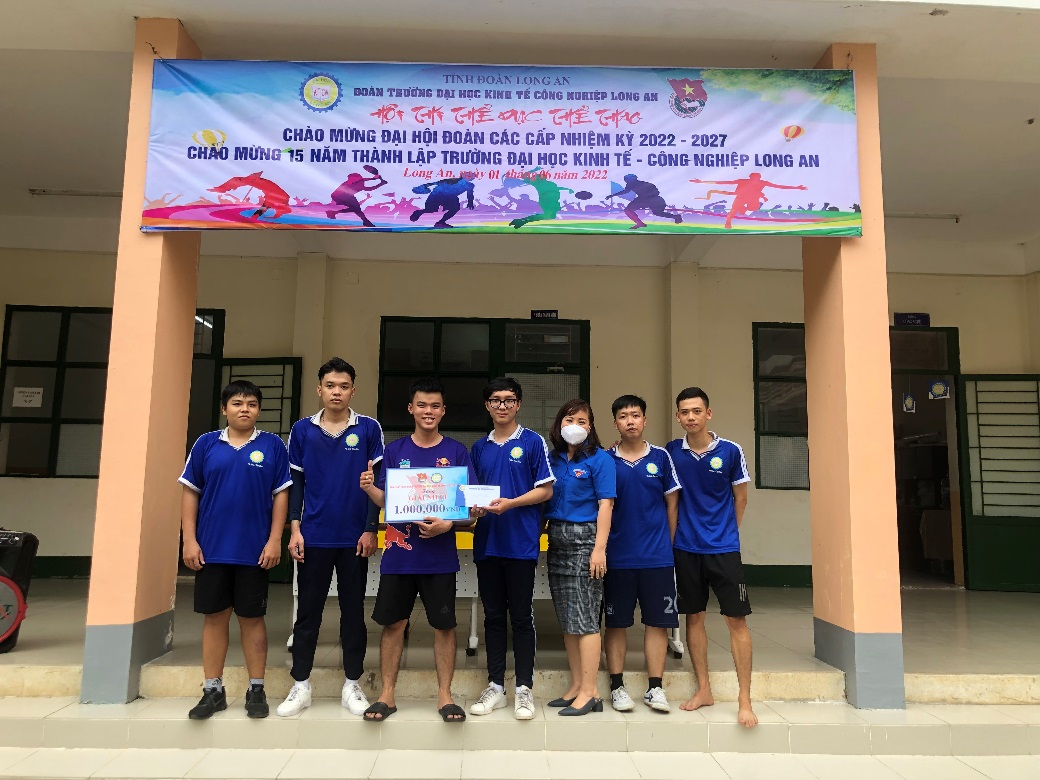 Chi đoàn 19TA xuất sắc đạt Giải Nhất mùa Giải Bóng chuyền năm 2022