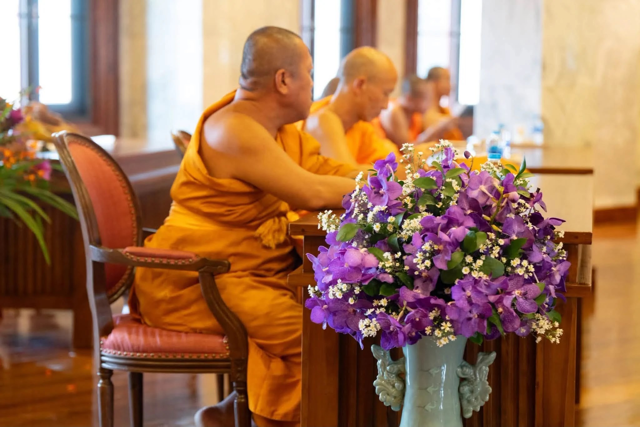 ภาพประกอบ วันนี้ ประชุมคณะสงฆ์อำเภอฮอด และพิธีสามีจิกรรมสูมาคารวะ เนื่องในเทศกาลเข้าพรรษา…..ขอขอบพระคุณครูบาอาจารย์ และขอบใจคณะสงฆ์ทุก ๆ ท่าน ที่พร้อมเพรียงกันมาทุกวัด เห็นแล้วเป็นที่ปลื้มปี