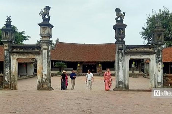 Quay lại quá khứ tại ngôi làng cổ gần 400 năm giữa lòng Hà Nội - Tạp chí Người Đưa Tin