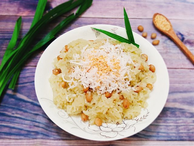 Xôi Đậu Phộng Bằng Nồi Cơm Điện